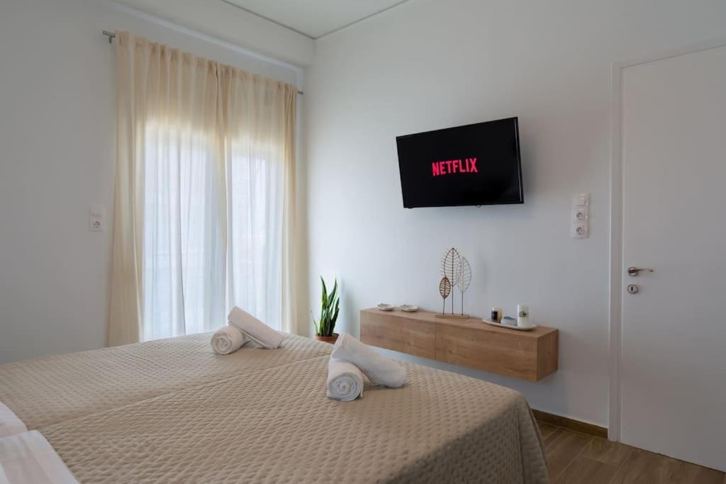 S & F Studio Για 2 Στην Ηγουμενίτσα Με Θέα Πλήρως Εξοπλισμένο エクステリア 写真
